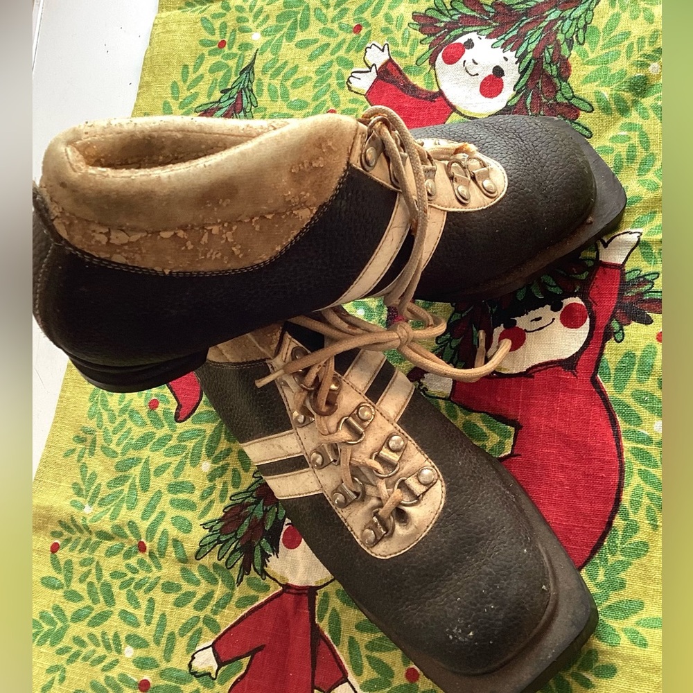 ❄️ Cross Country Vintage SILVA Nordic Ski Boots Size  75 MM ❄ NPLVC 70’s